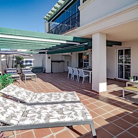 Apartment Lcr4- Large 3 Bed Close To Beaches *