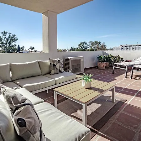 Apartment Lcr4- Large 3 Bed Close To Beaches Marbella