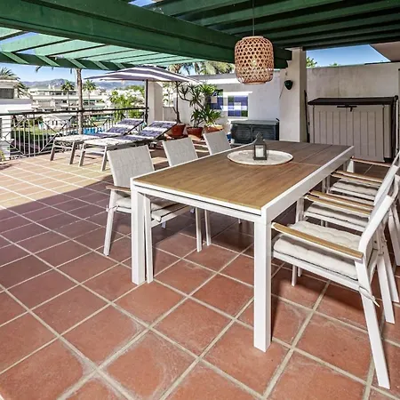 Lcr4 - Large 3-bedroom Near Appartamento Marbella